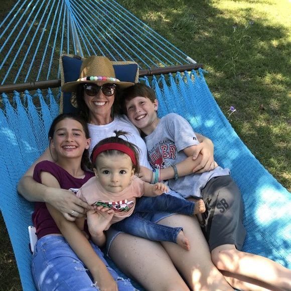 Meet your Posher, Kirbi - Picture 1 of 1